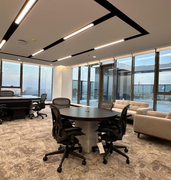 Specialized Building 5
